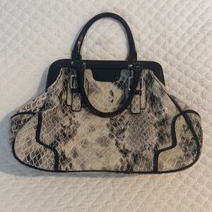 Vera wang Elegant Black and Cream Women's Handbag